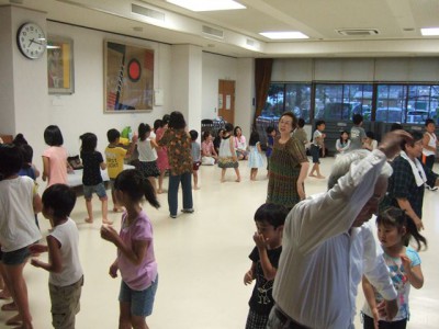 子供たちの大黒踊り練習